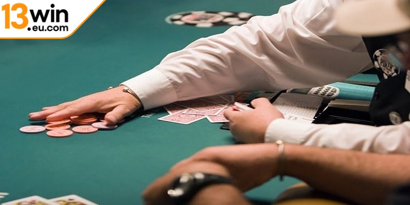 Cách tham gia giải đấu poker online tại 13win eu